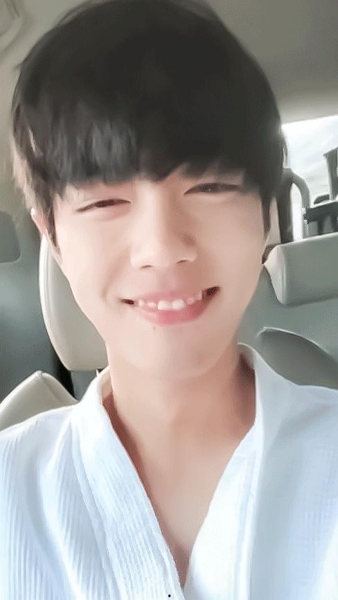 陈明星最新爆料,揭秘娱乐圈惊人内幕! 第1张 陈明星最新爆料,揭秘娱乐圈惊人内幕! 第1张